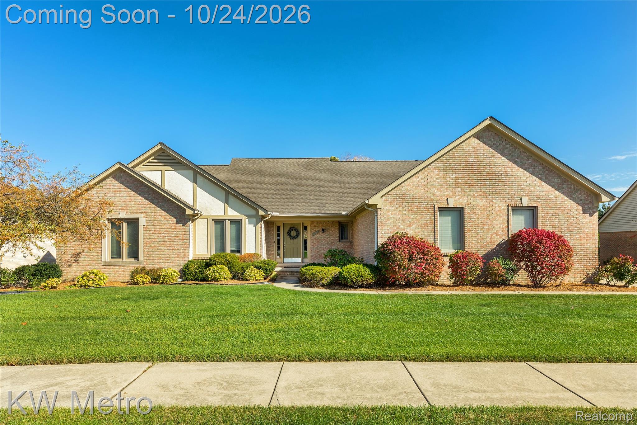 5964 Donaldson Dr Property Photo 1