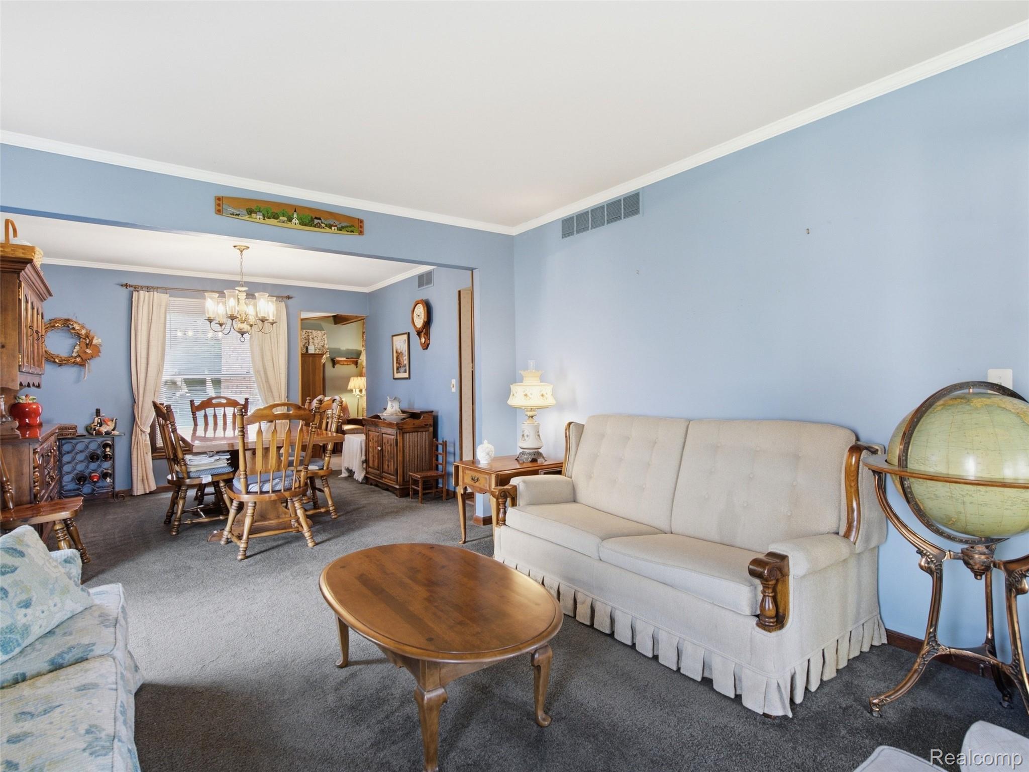22747 Shadowglen Dr Property Photo 13