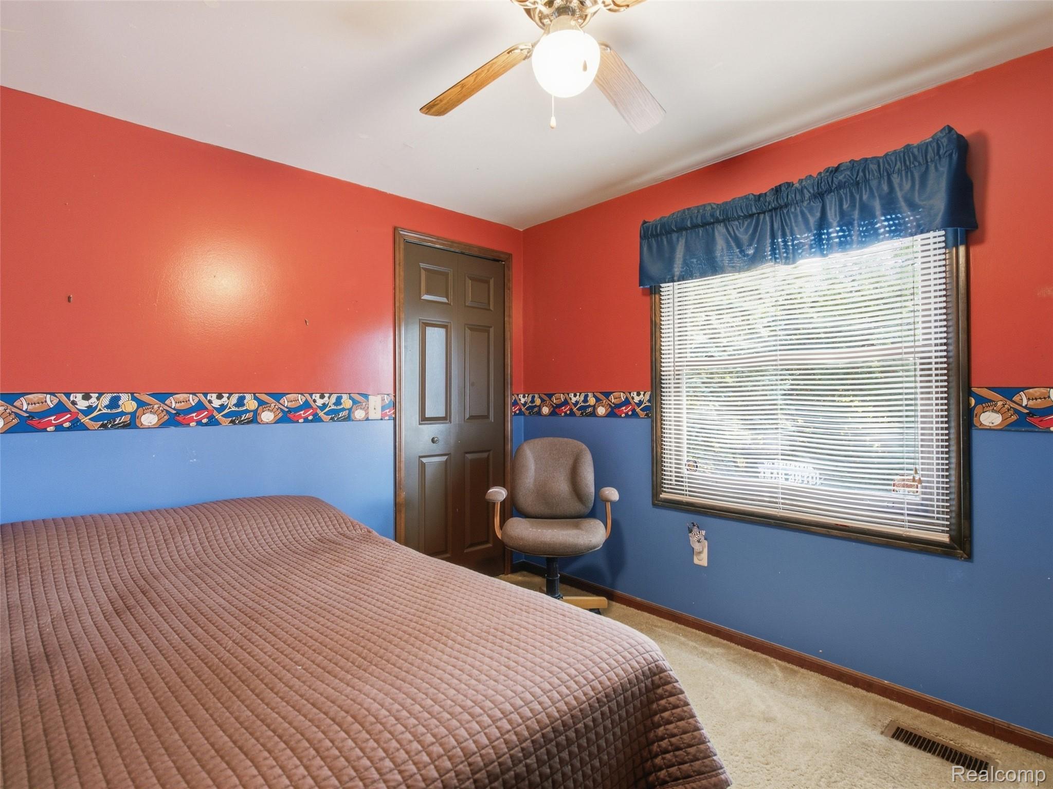 22747 Shadowglen Dr Property Photo 26