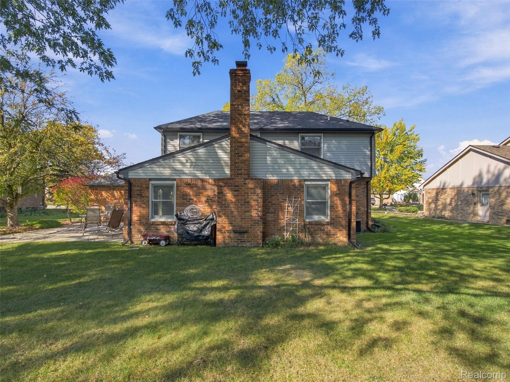 22747 Shadowglen Dr Property Photo 44