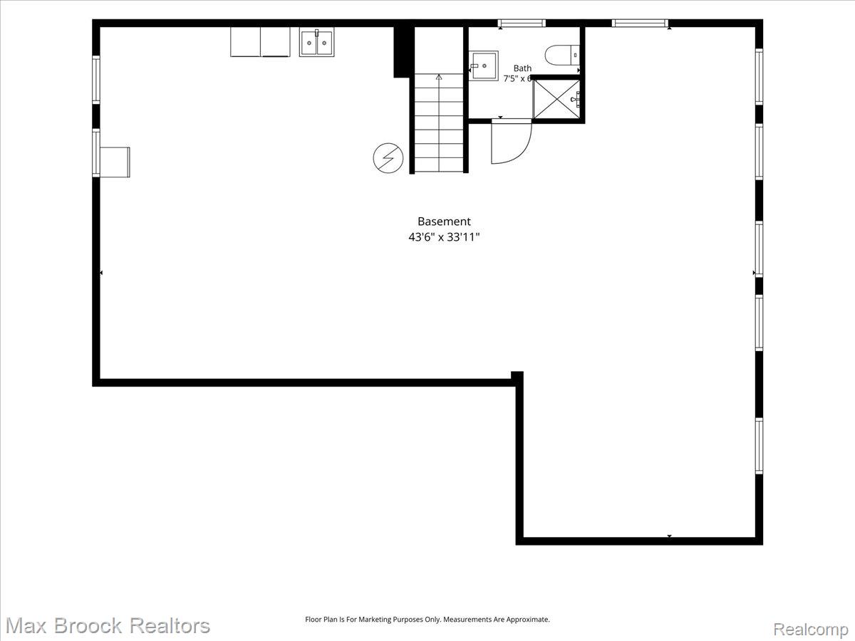 17825 Kinross Ave Property Photo 46
