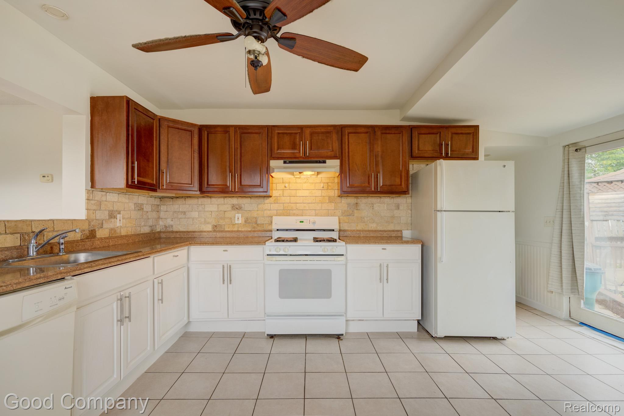 256 W Goulson Ave Property Photo 11