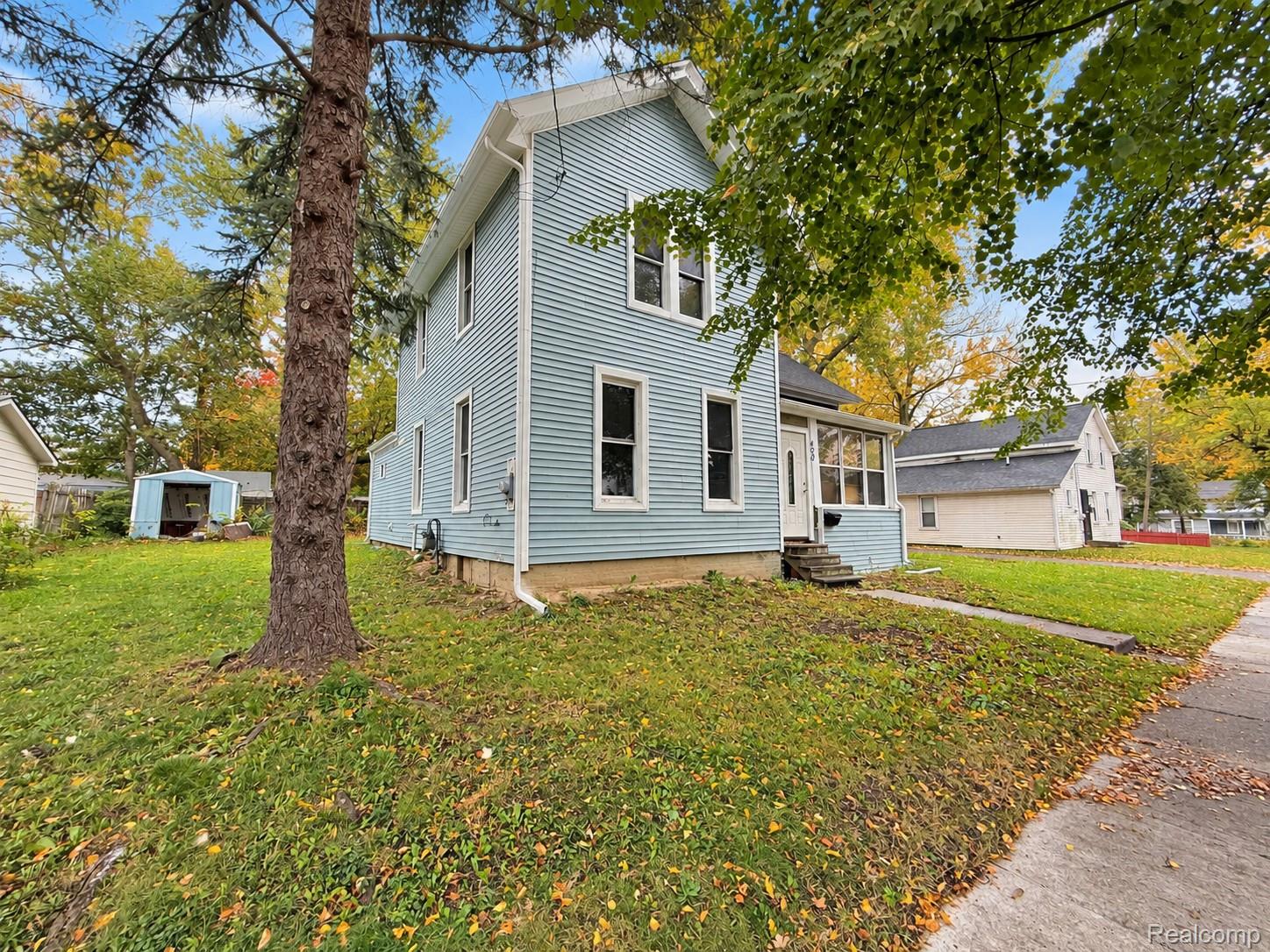 420 Elm St Property Photo 30