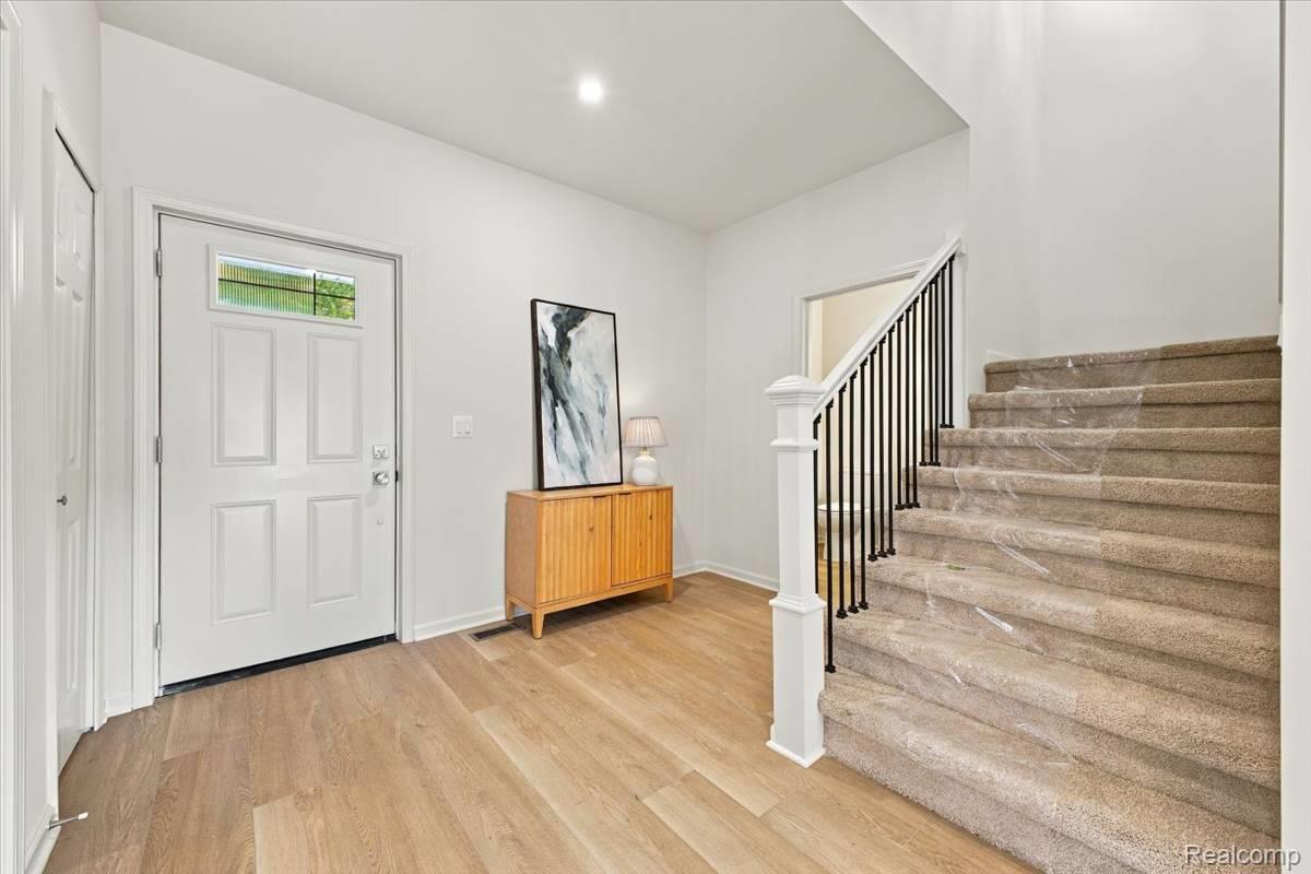 2204 Mahan St Property Photo 20