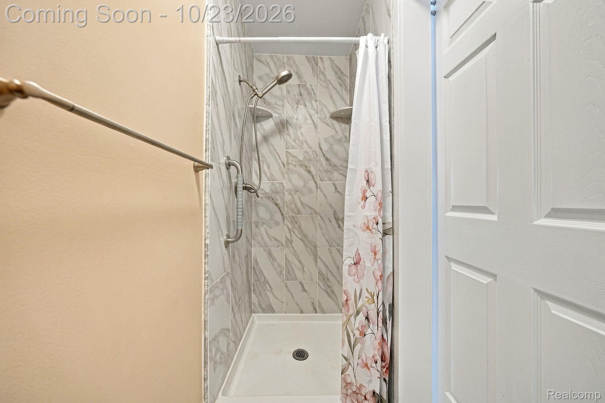 74 Longford Dr Property Photo 24
