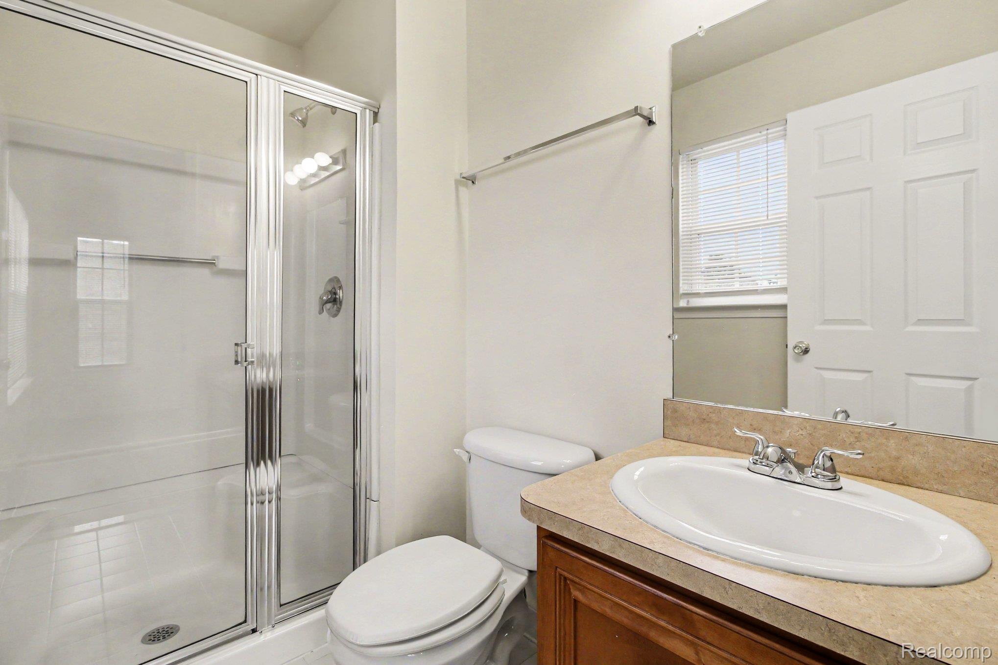 27316 Hidden Oaks Dr Property Photo 16