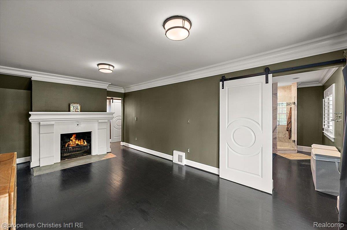 972 Ann St Property Photo 35