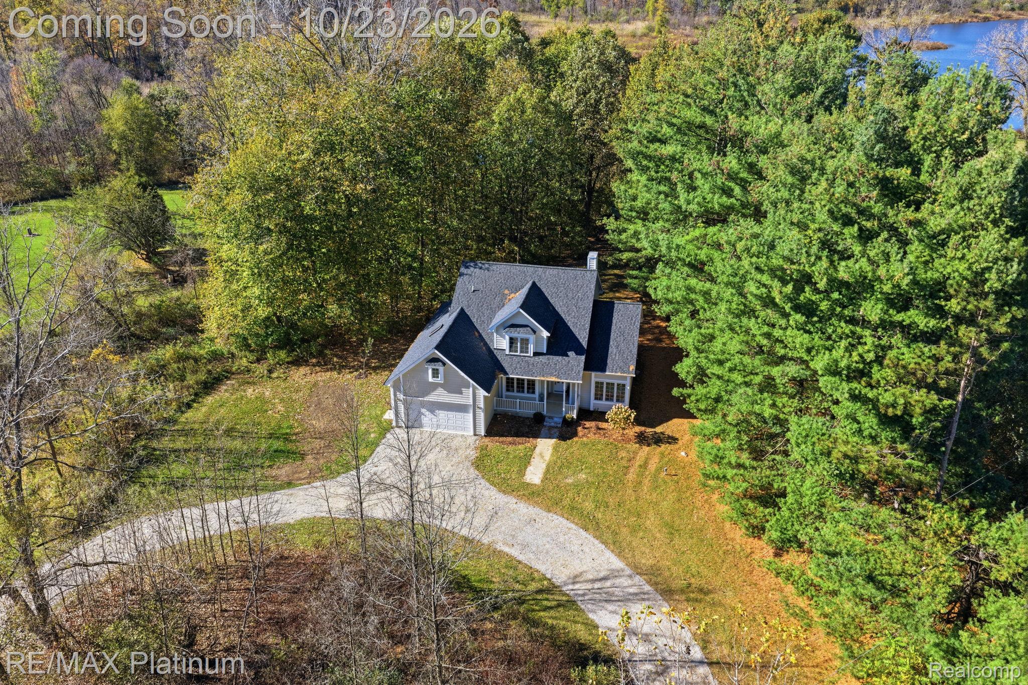 2026 Yorway Dr Property Photo 1