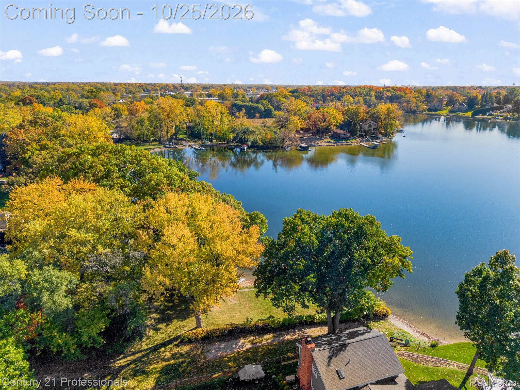 2321 Marwood DR Property Photo 1