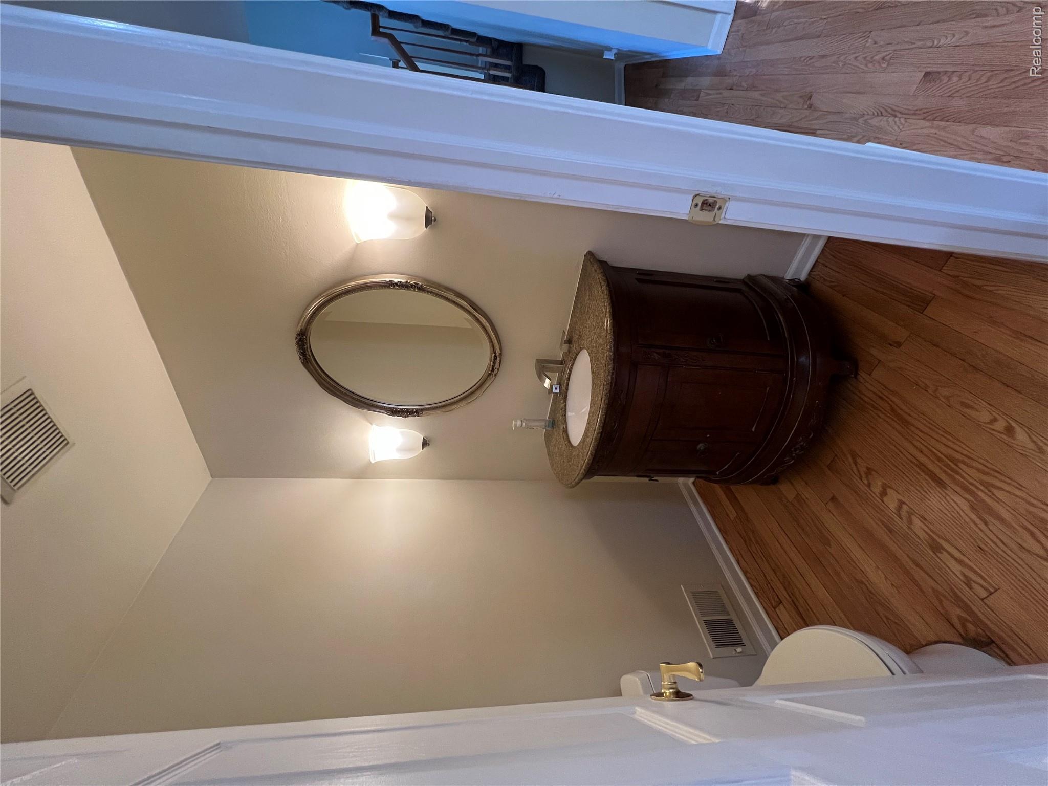 45475 Irvine Dr Property Photo 16