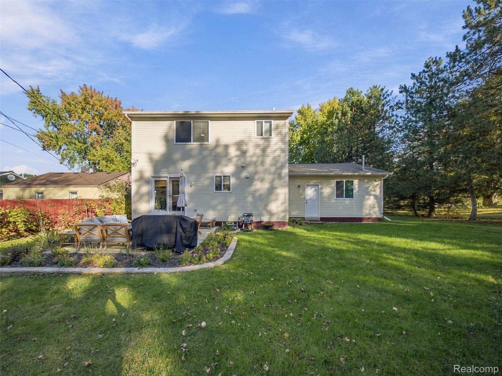 2900 S Livernois Rd Property Photo 32
