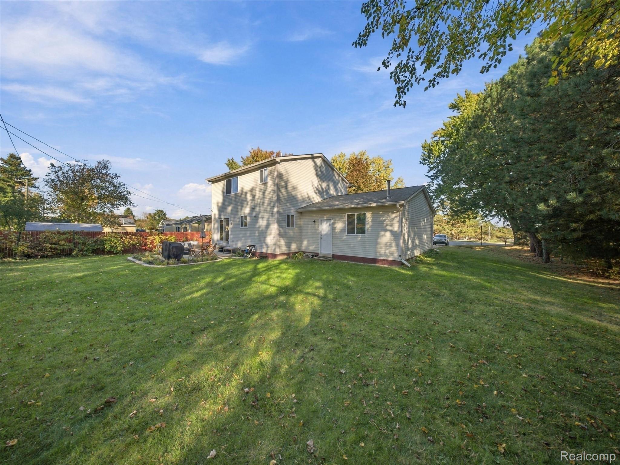 2900 S Livernois Rd Property Photo 33
