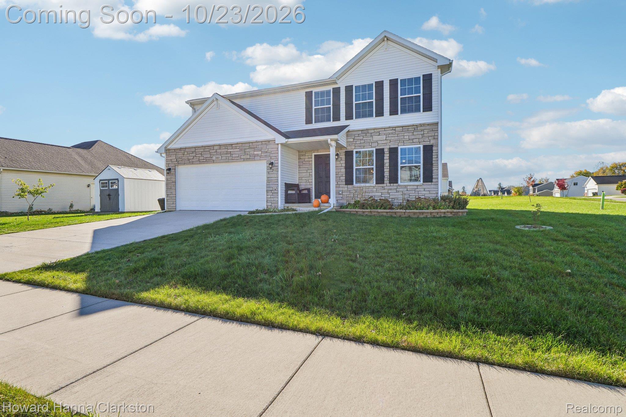 2885 Berkshire St Property Photo 3