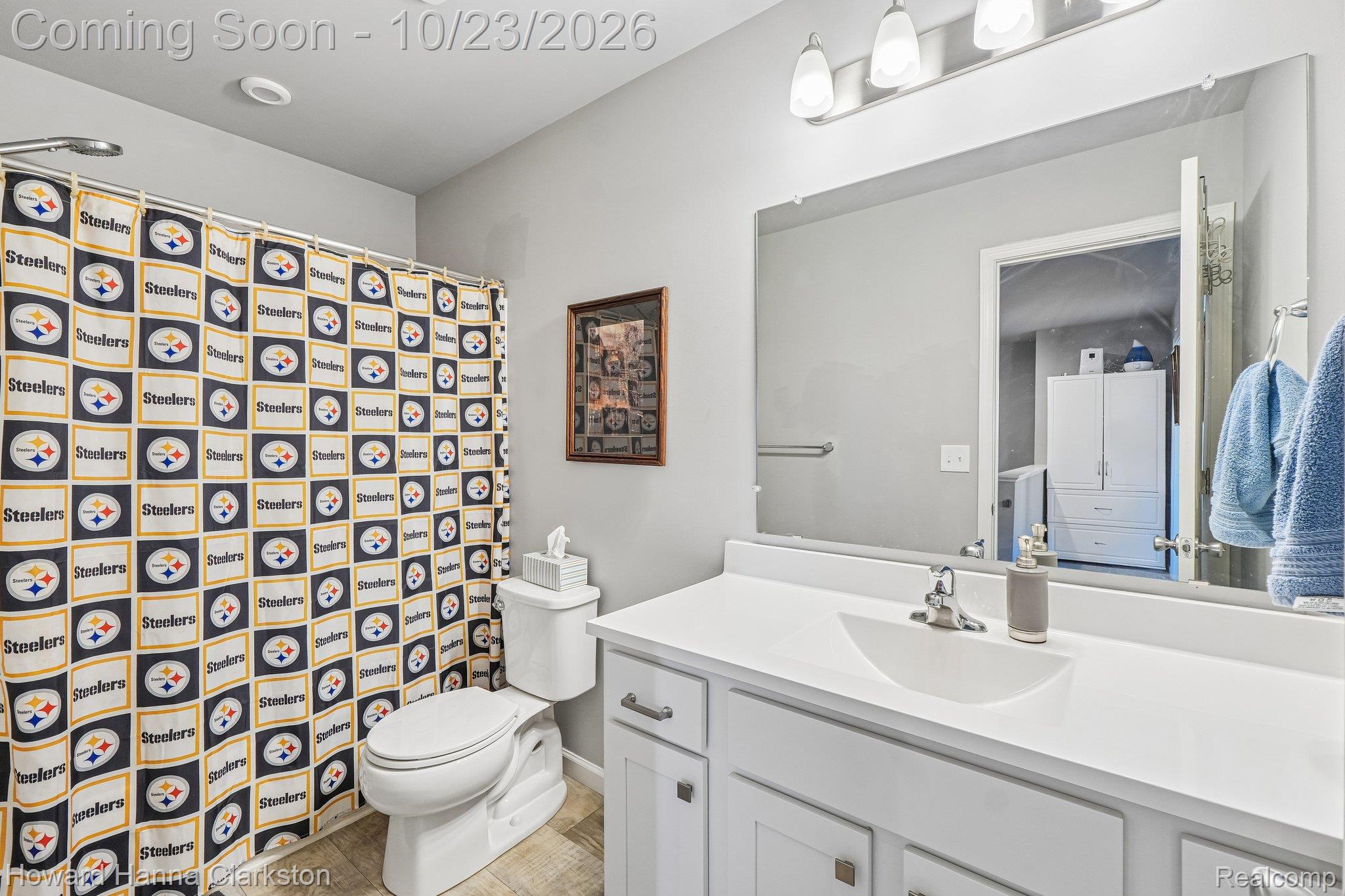 2885 Berkshire St Property Photo 20