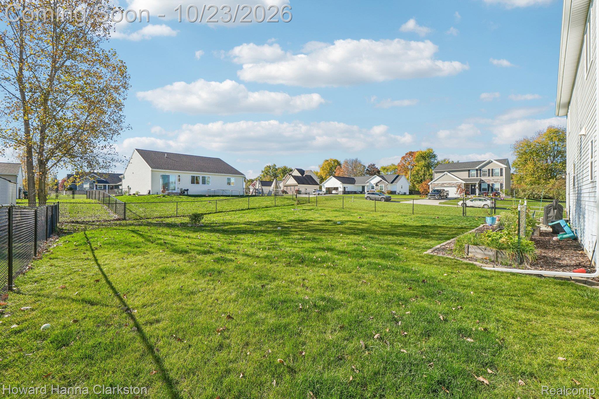 2885 Berkshire St Property Photo 37