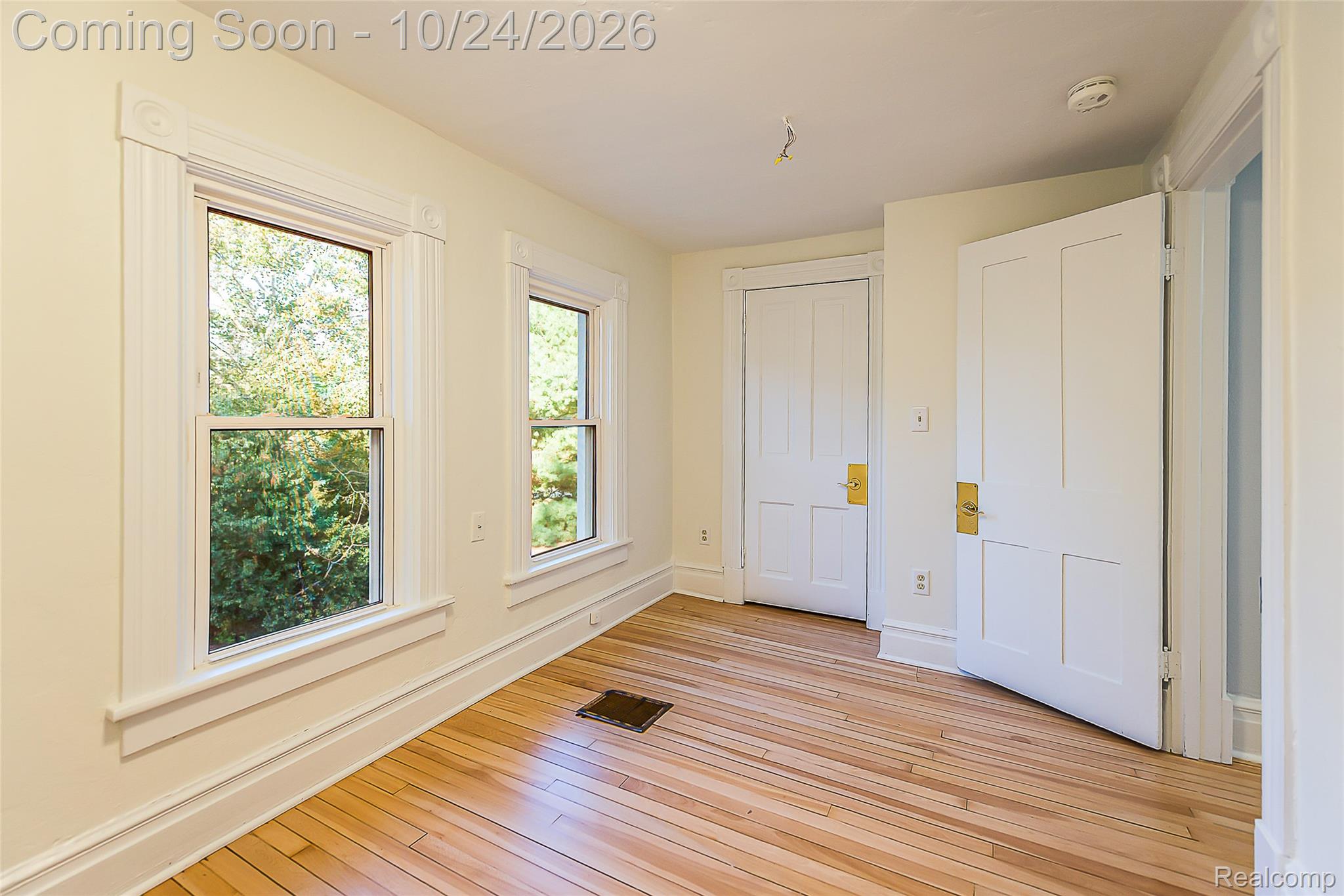 908 Willow St Property Photo 37