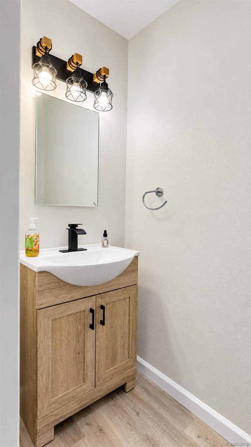 24768 Olde Orchard St Property Photo 10