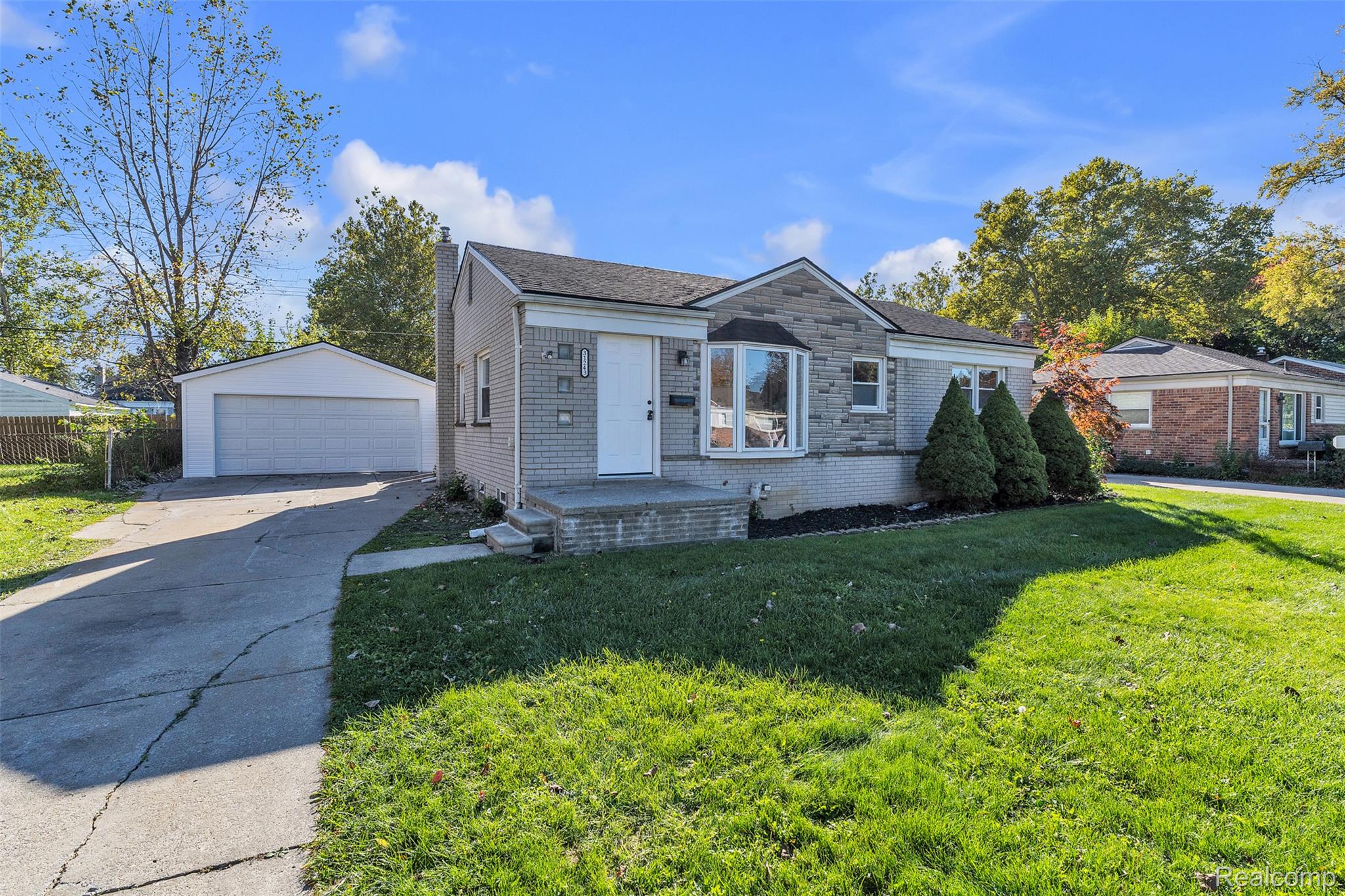 31243 Minton St Property Photo 4