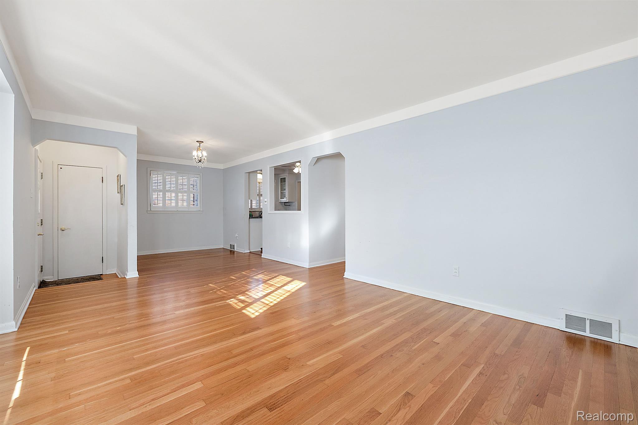 1581 Cheltenham Rd Property Photo 4