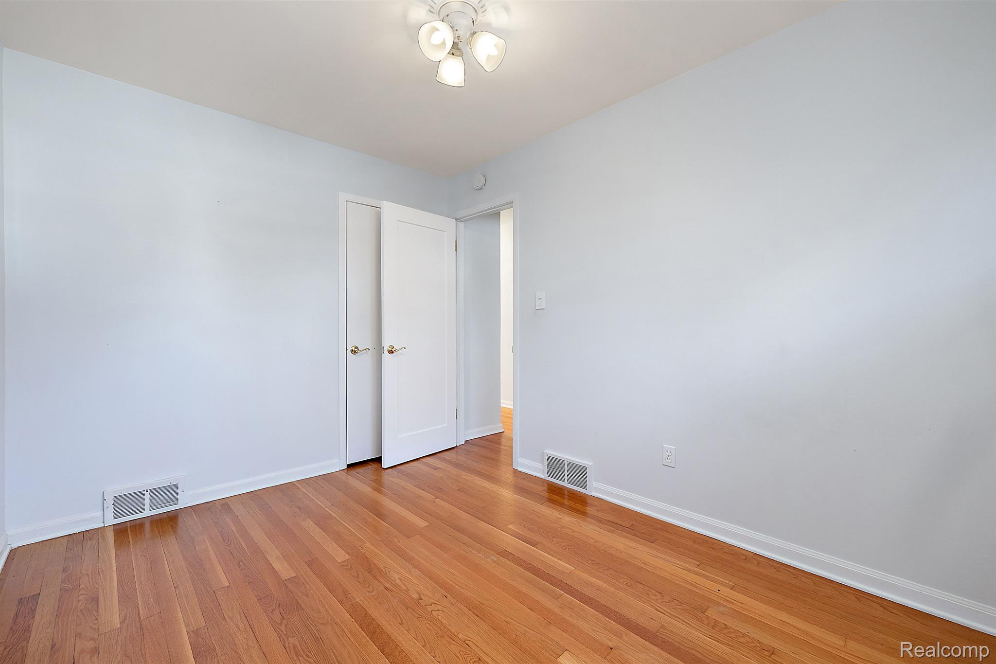 1581 Cheltenham Rd Property Photo 14