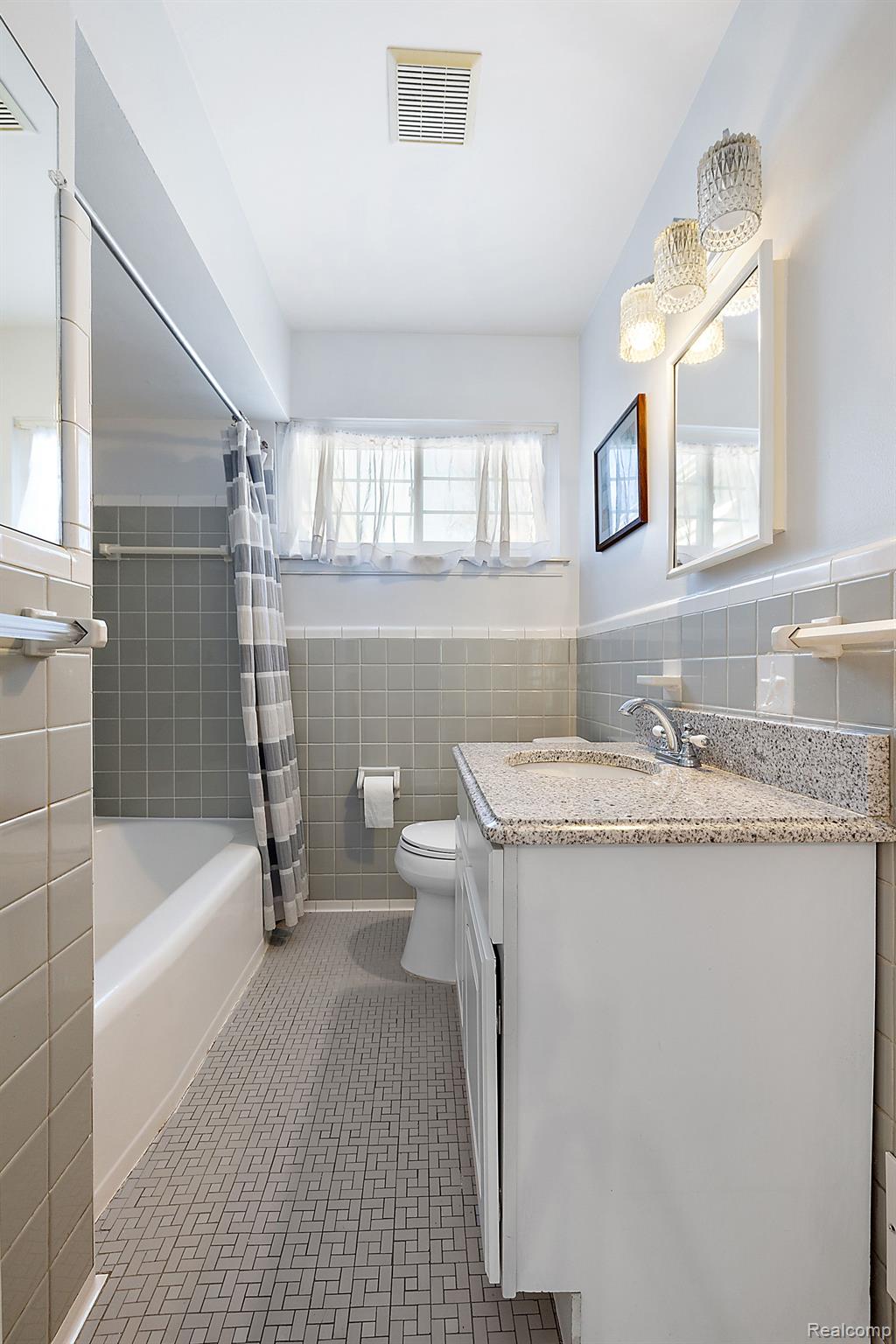 1581 Cheltenham Rd Property Photo 15