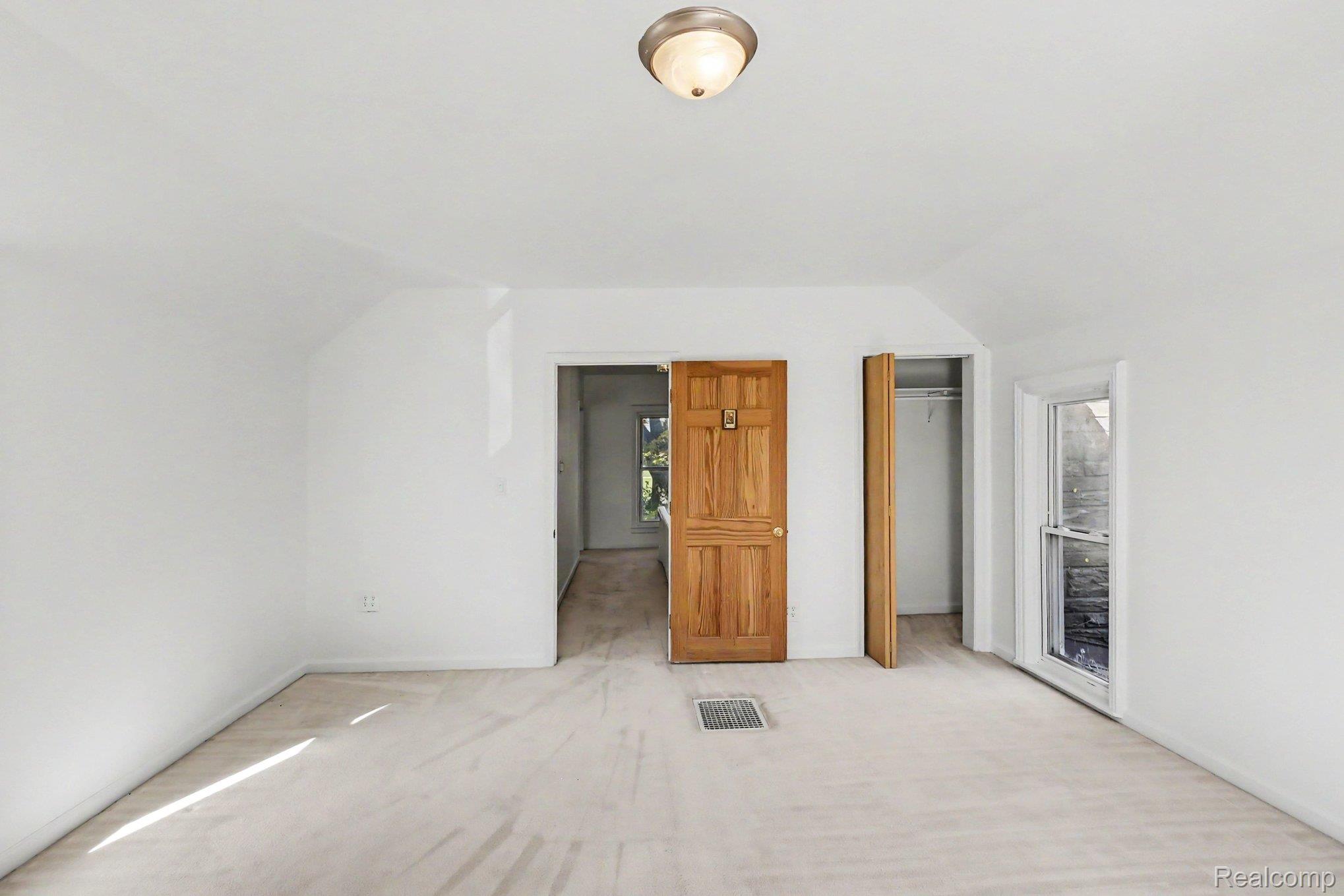 6136 Ormond Rd Property Photo 17
