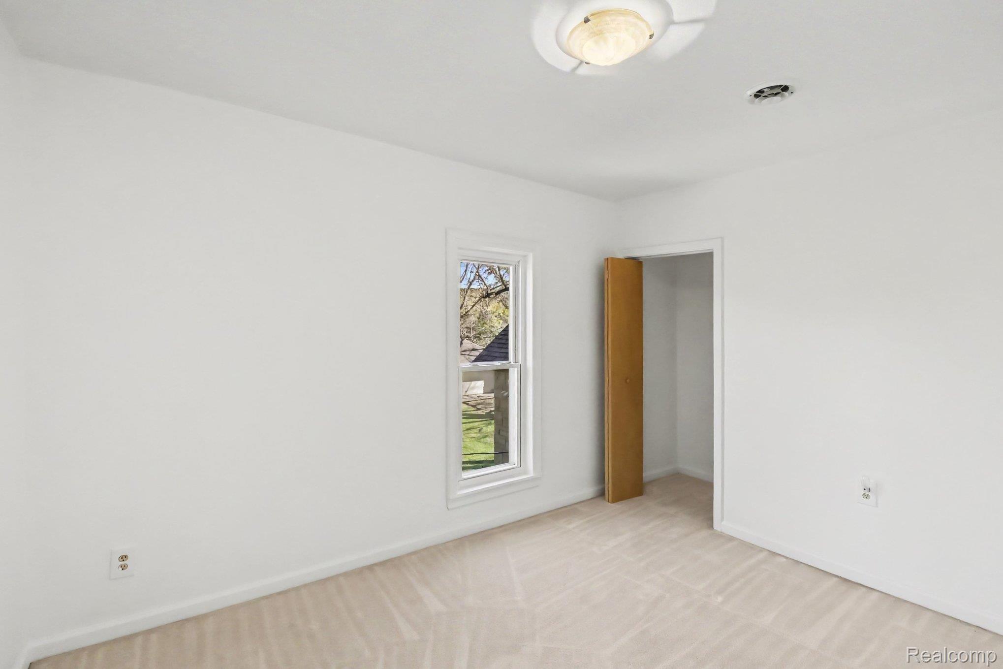 6136 Ormond Rd Property Photo 22