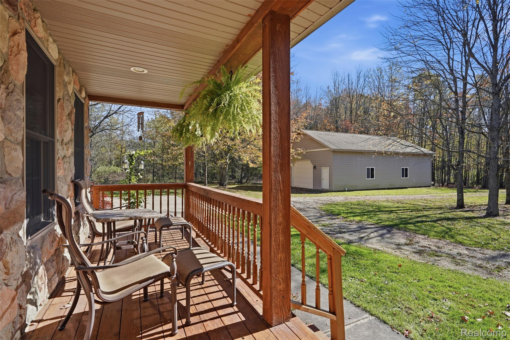 3384 Davison Lake Rd Property Photo 3
