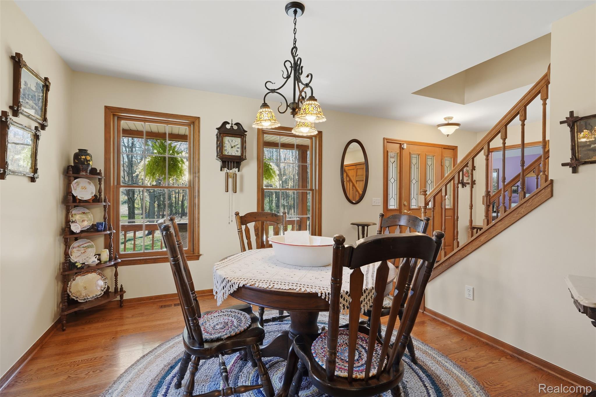 3384 Davison Lake Rd Property Photo 6