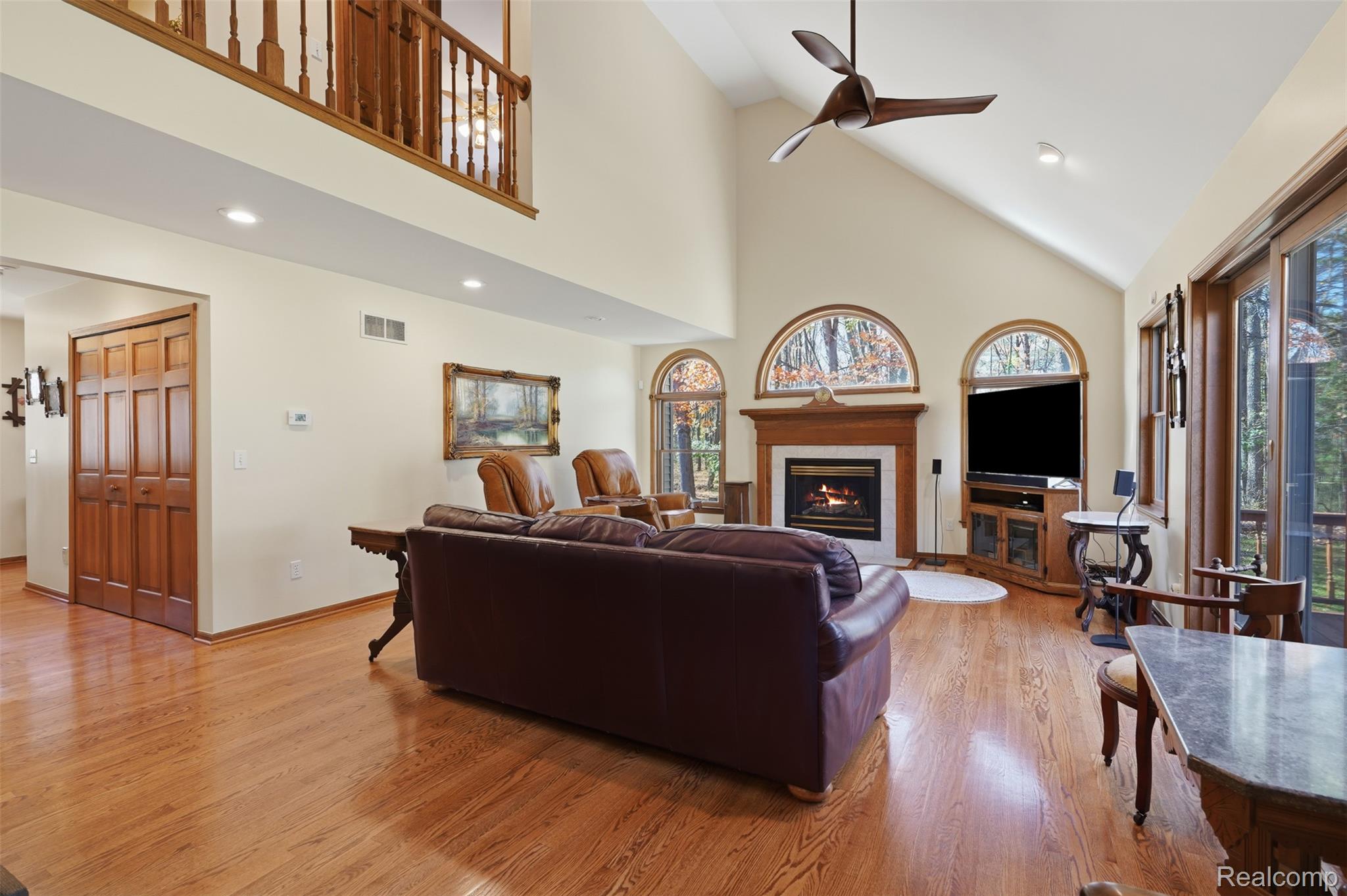 3384 Davison Lake Rd Property Photo 8