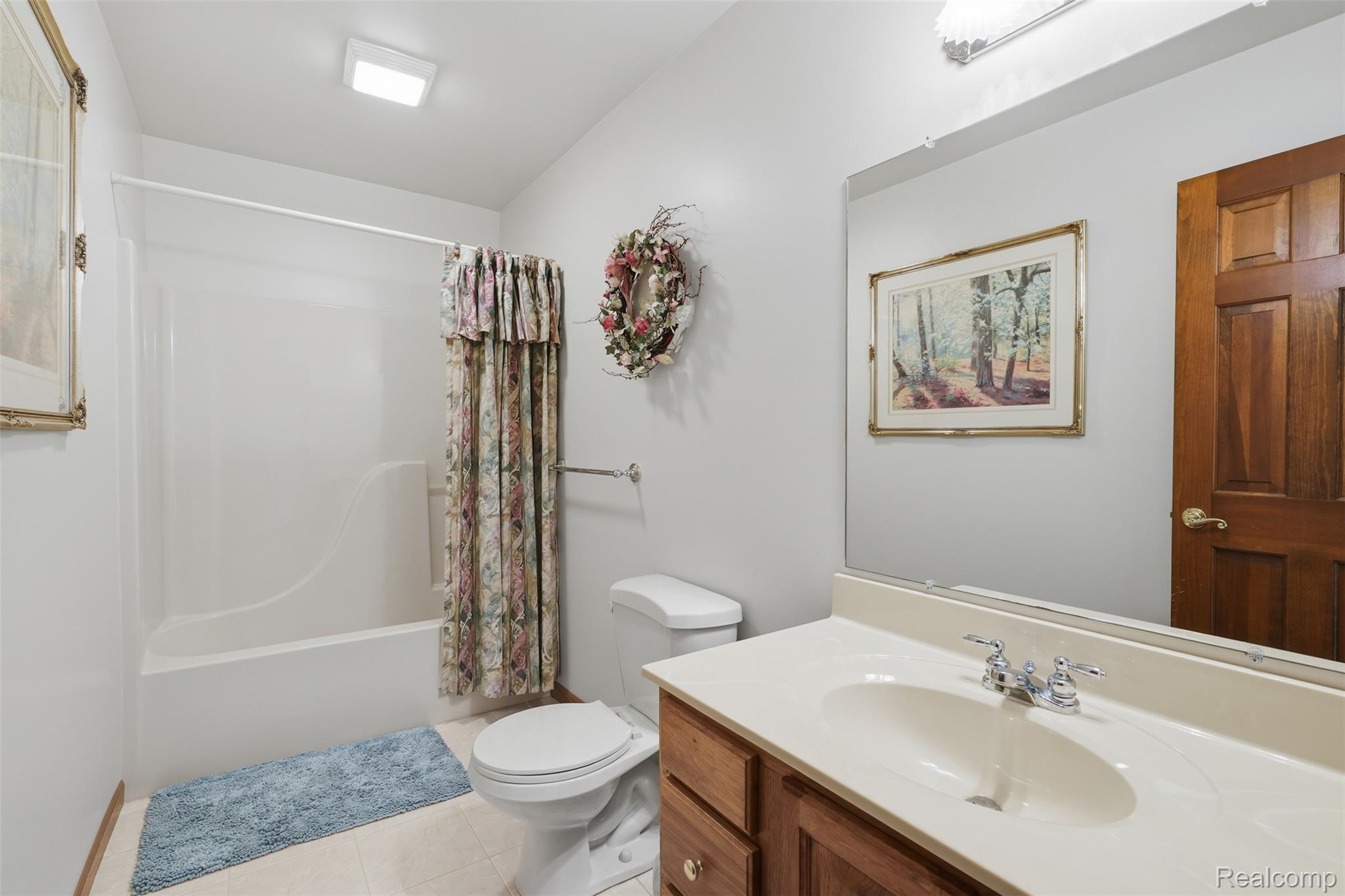 3384 Davison Lake Rd Property Photo 26