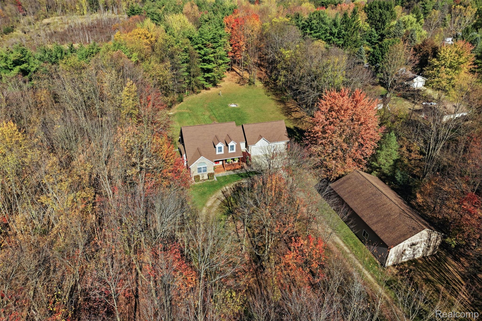 3384 Davison Lake Rd Property Photo 36