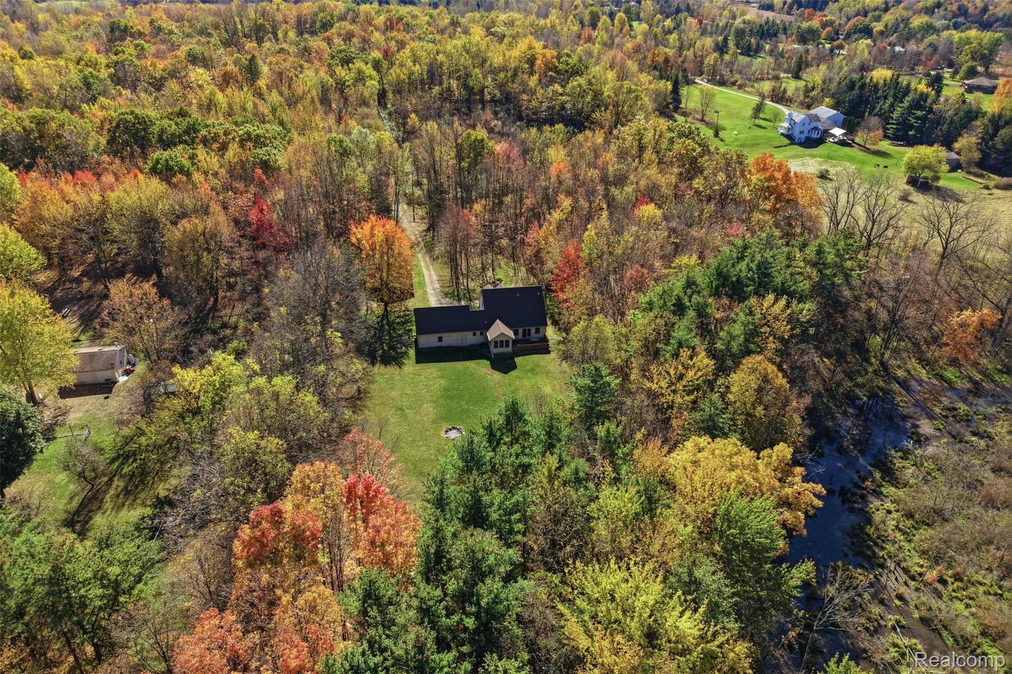 3384 Davison Lake Rd Property Photo 39