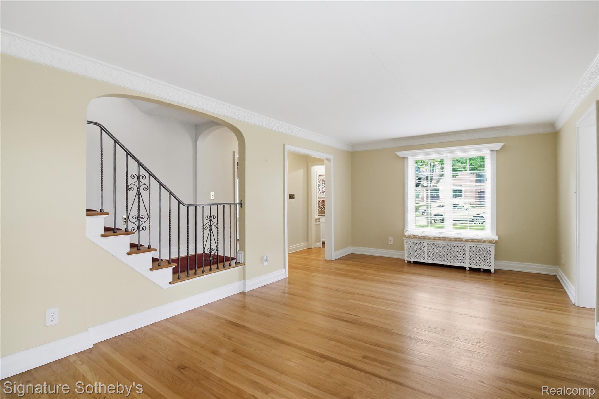 431 Westchester Way Property Photo 5