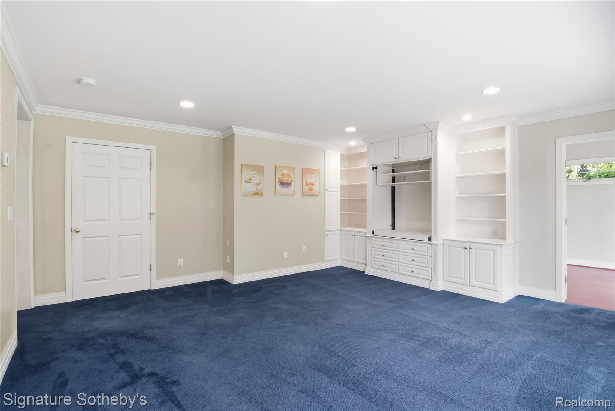 431 Westchester Way Property Photo 14