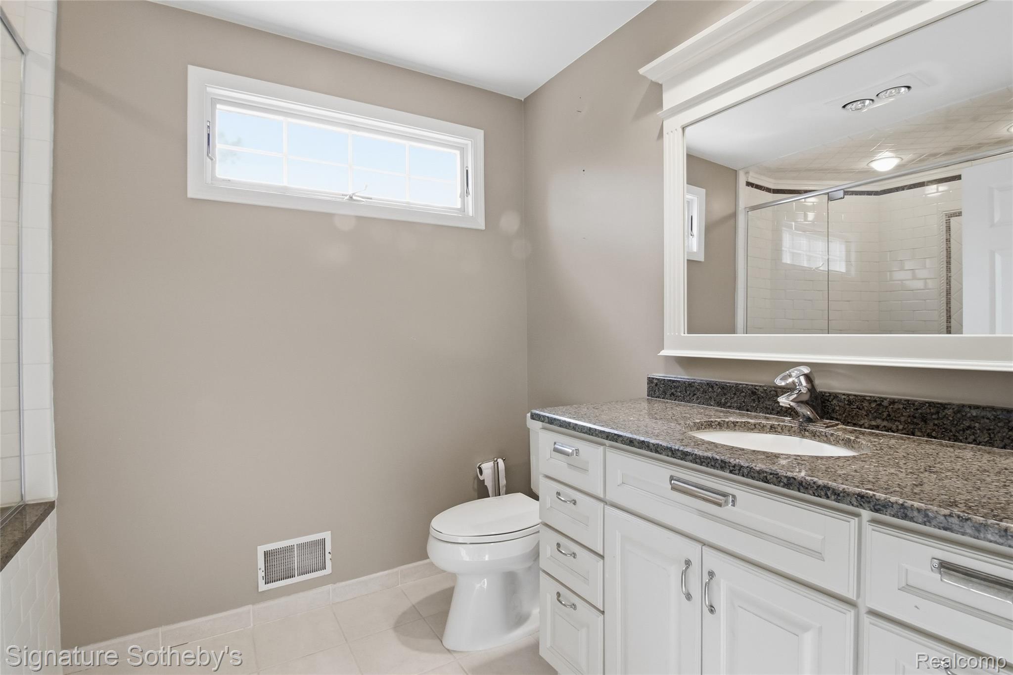 431 Westchester Way Property Photo 22