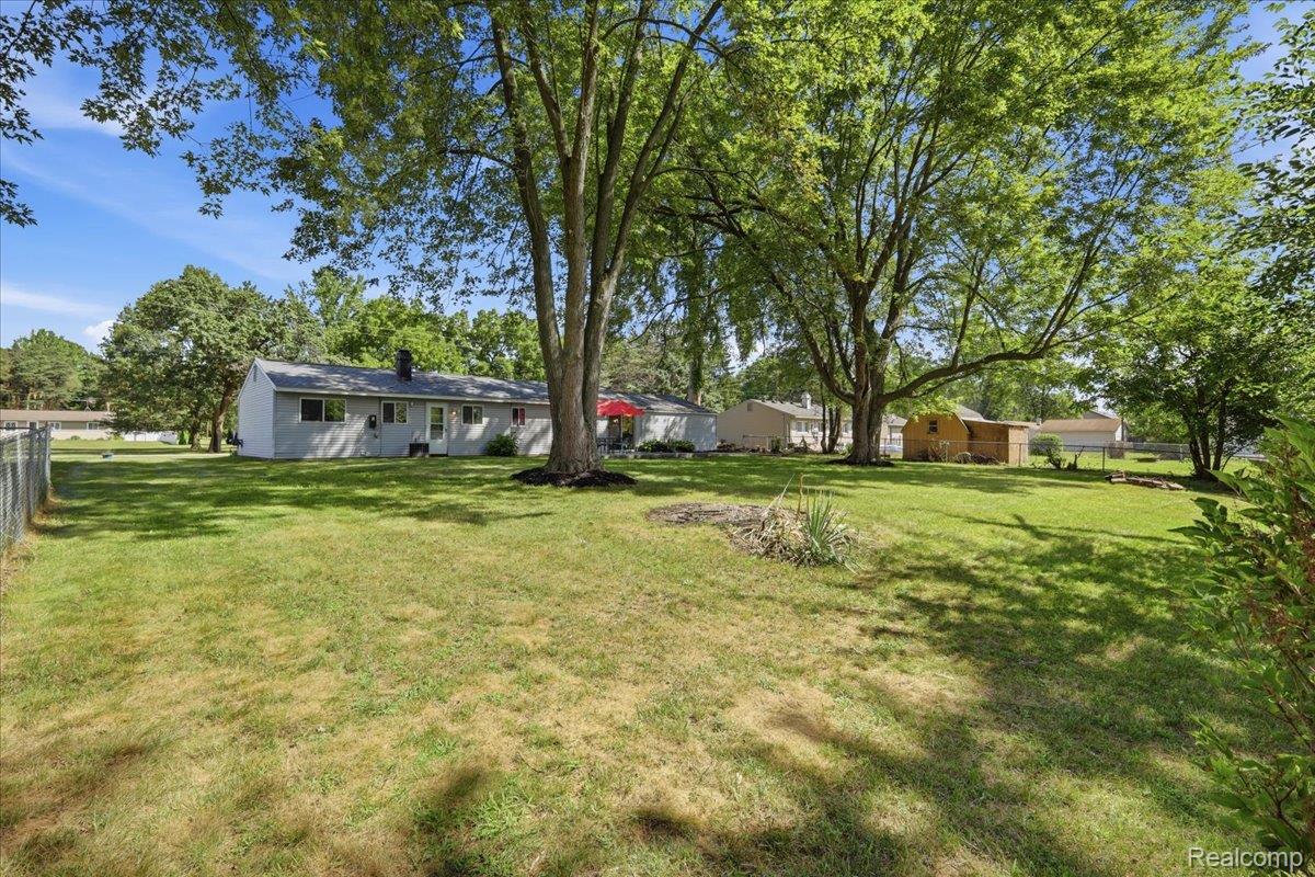 4845 Pelton Rd Property Photo 34