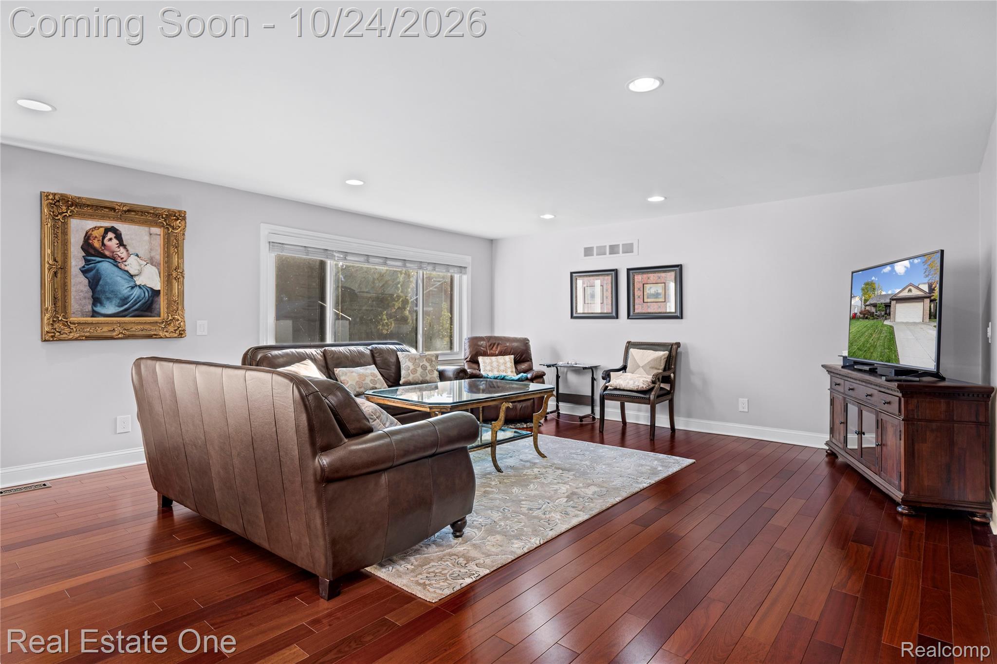 39435 Baroque Blvd Property Photo 5