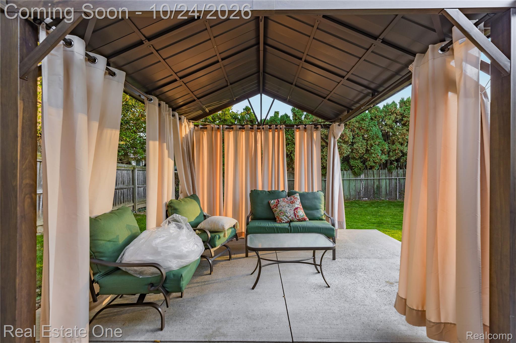 39435 Baroque Blvd Property Photo 24