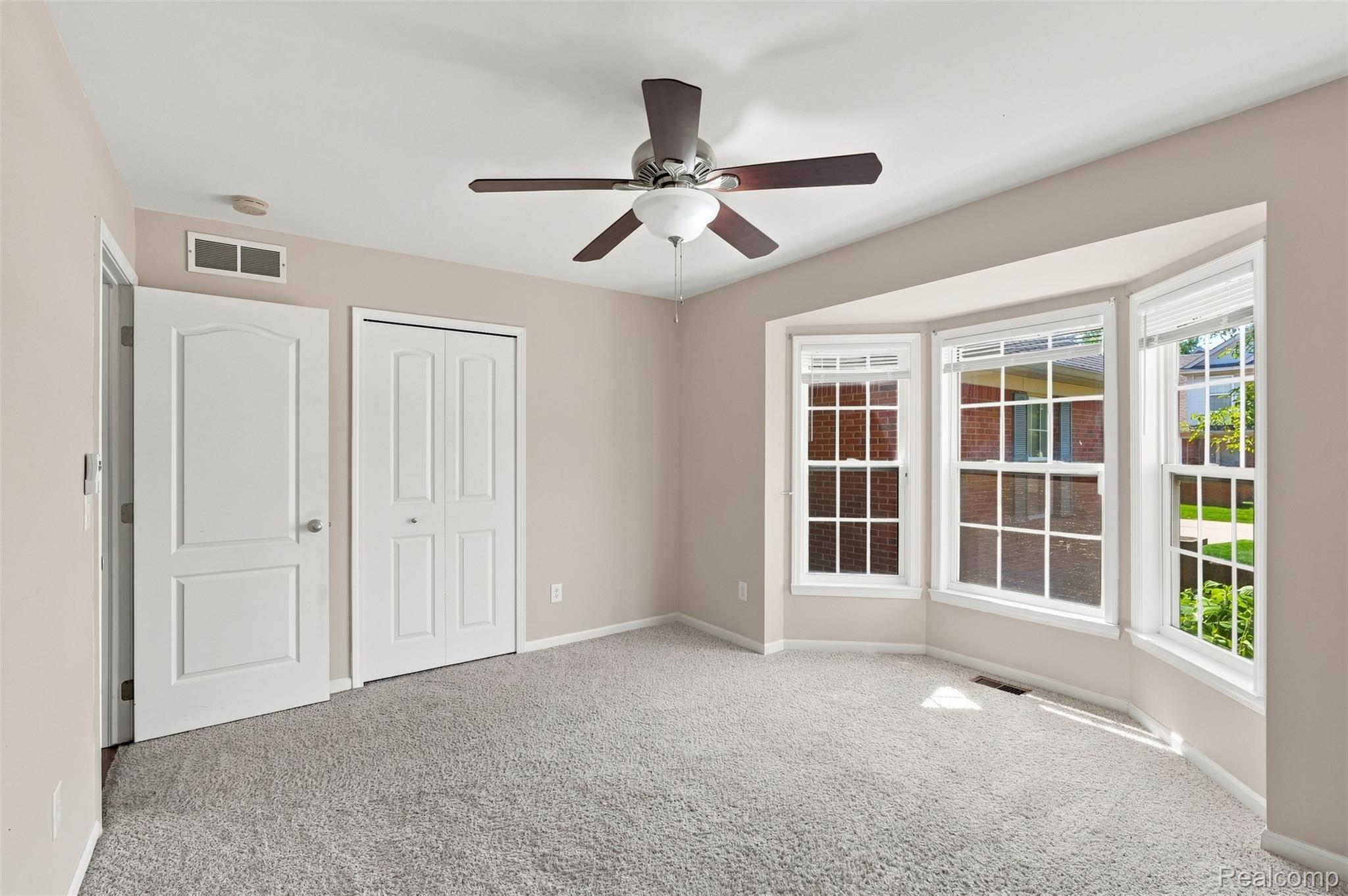 13469 Shire Ln Property Photo 19