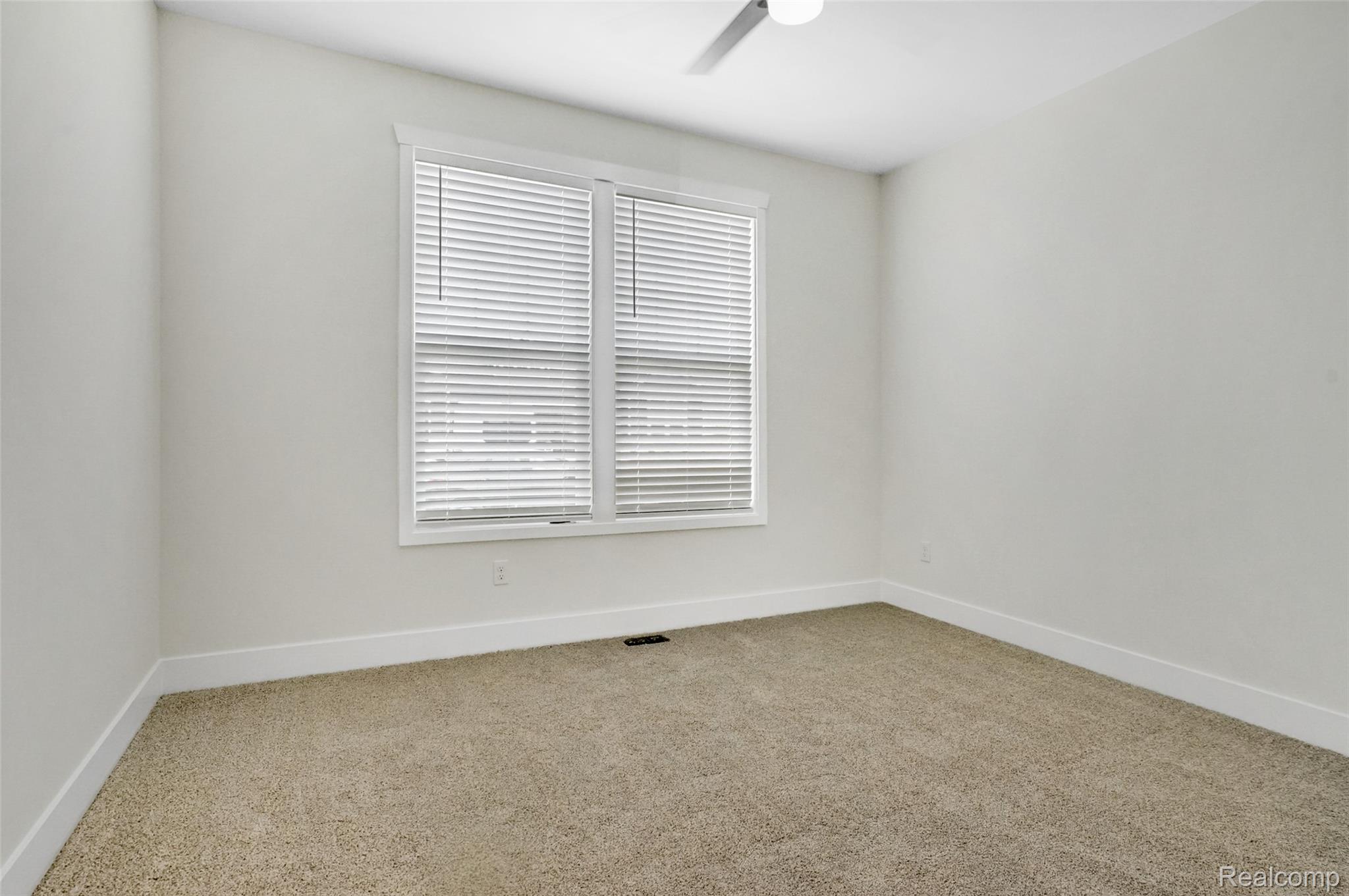 368 Mcdowell Dr Property Photo 26