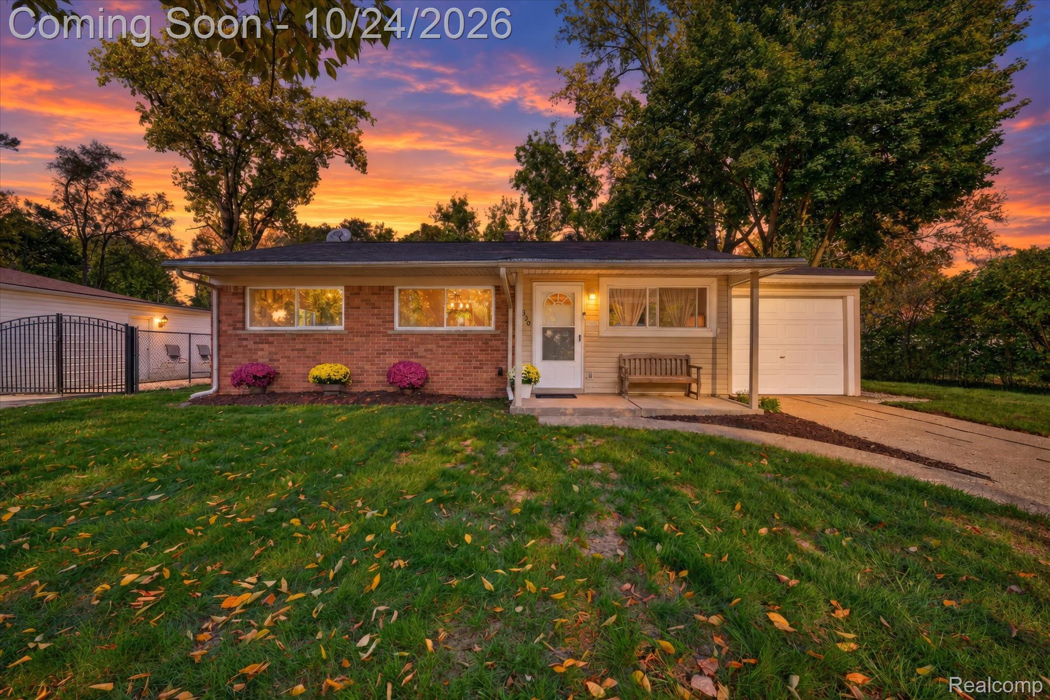 22030 Sloman St Property Photo 1