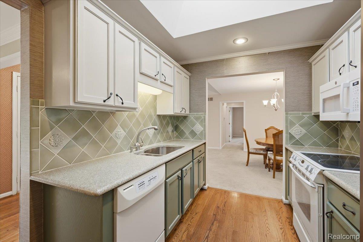 48461 Newcastle Ct Property Photo 10