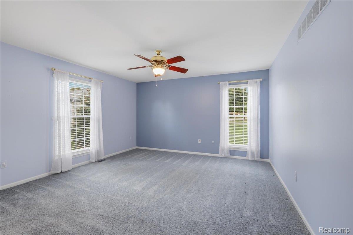 48461 Newcastle Ct Property Photo 14