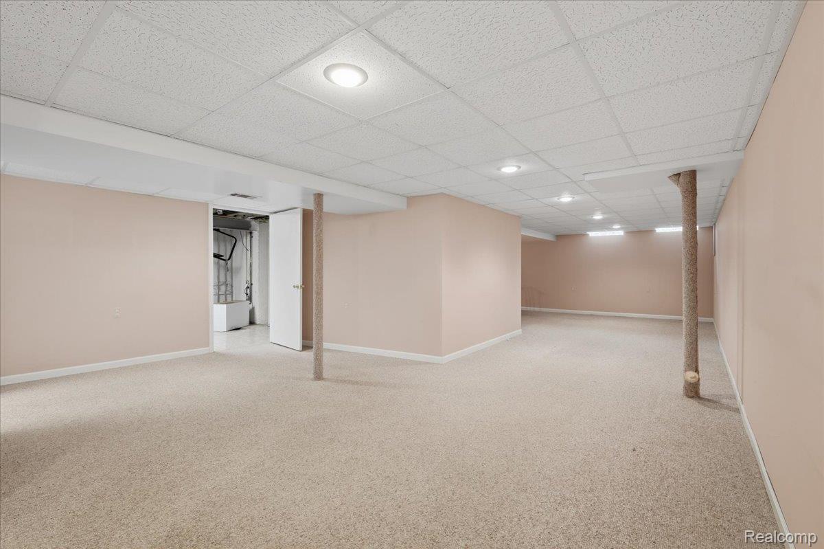 48461 Newcastle Ct Property Photo 24