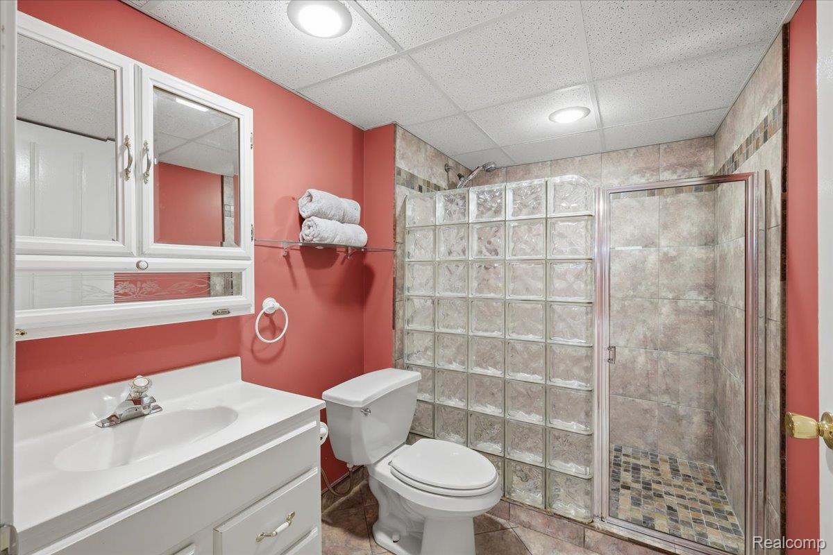 48461 Newcastle Ct Property Photo 28