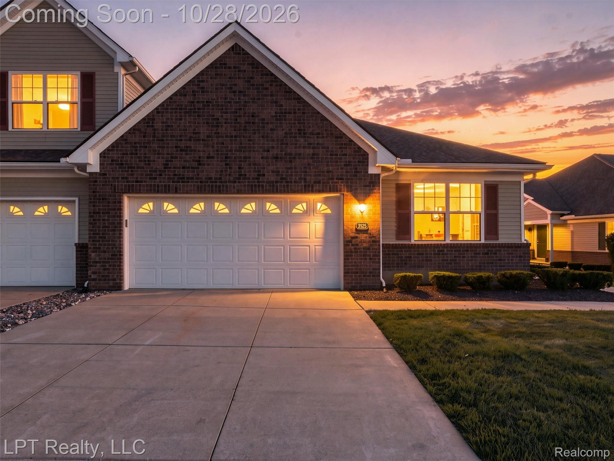 9925 Ridge Run ST Property Photo 1