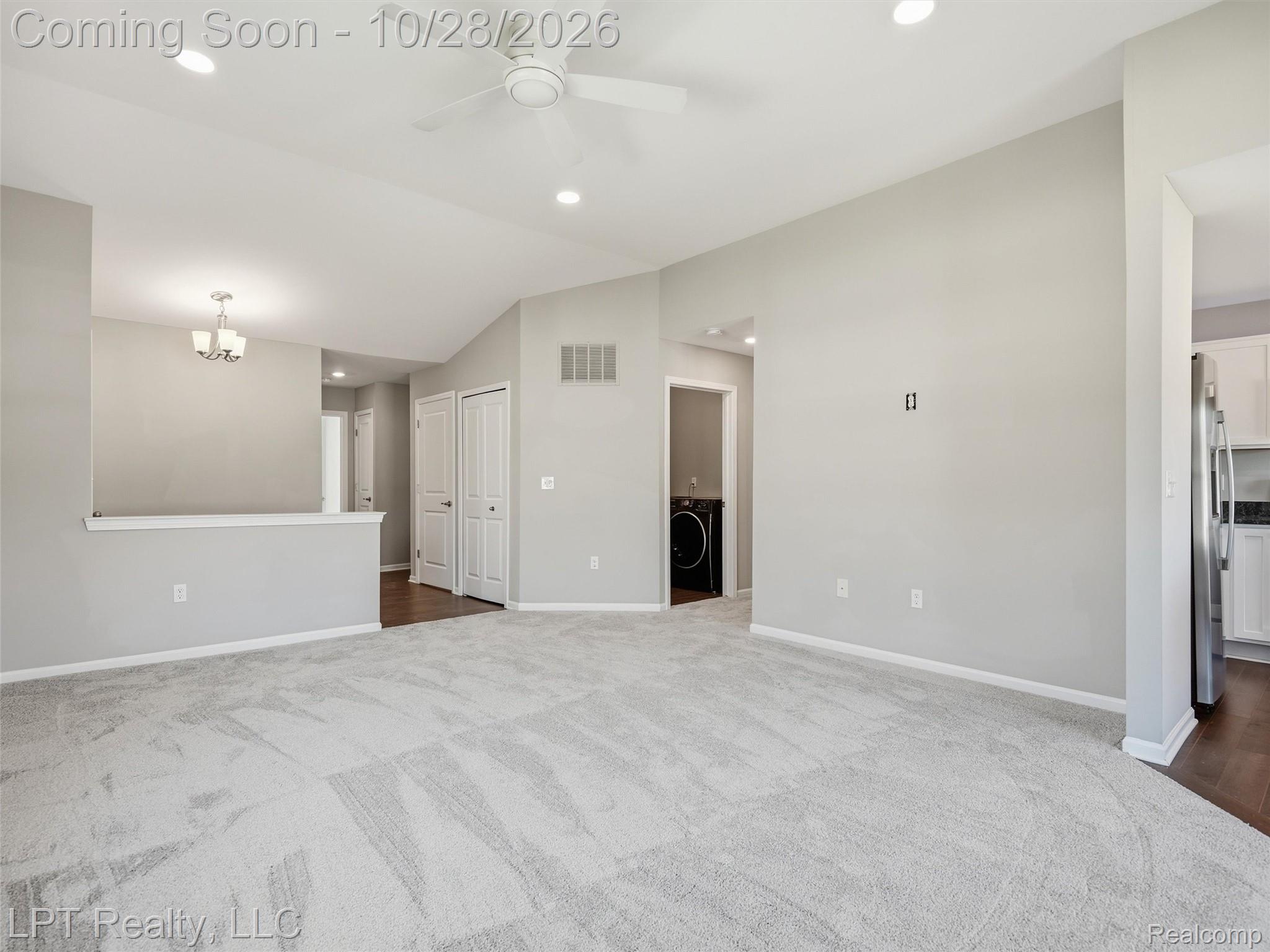 9925 Ridge Run St Property Photo 15