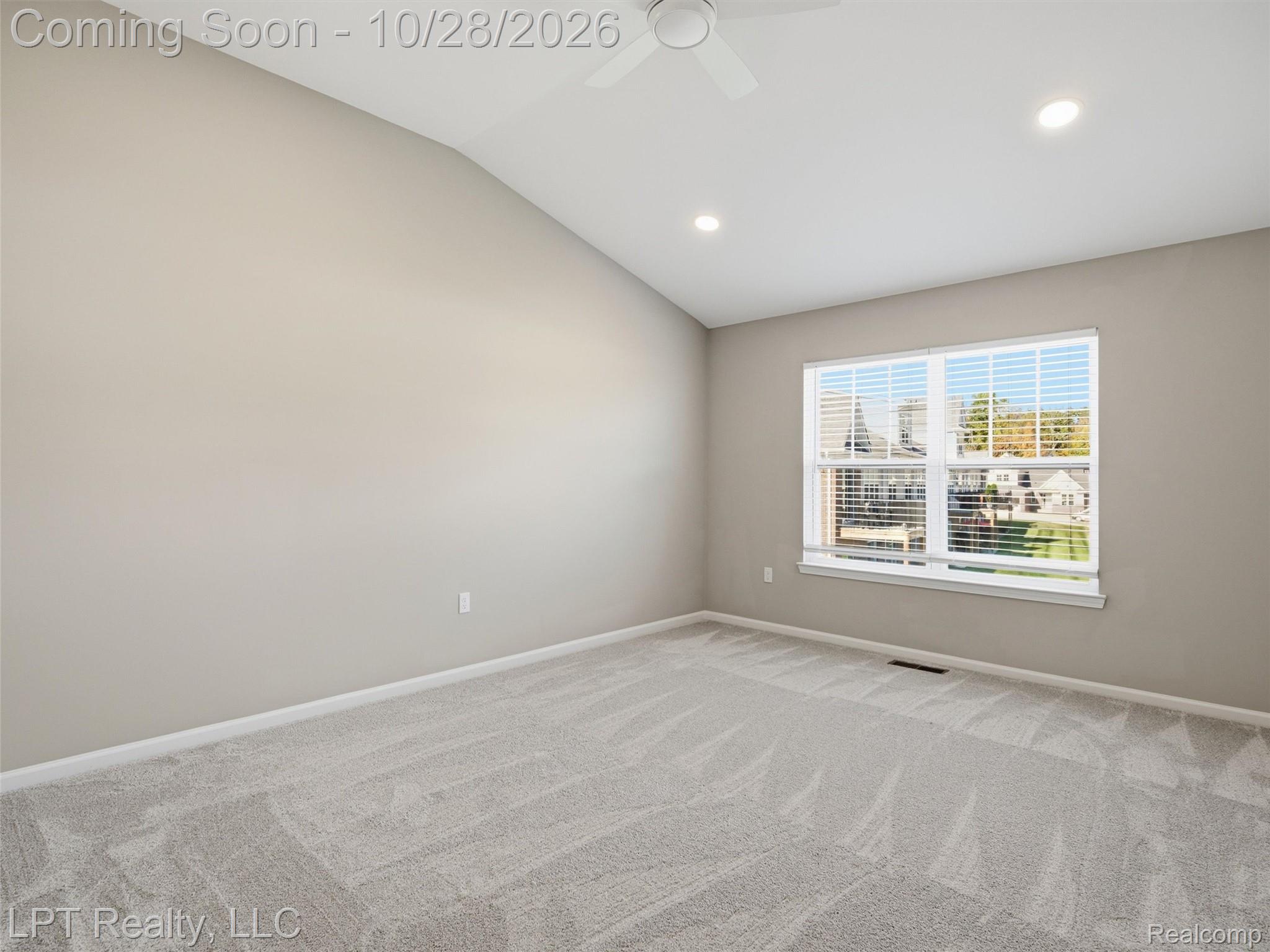 9925 Ridge Run St Property Photo 22