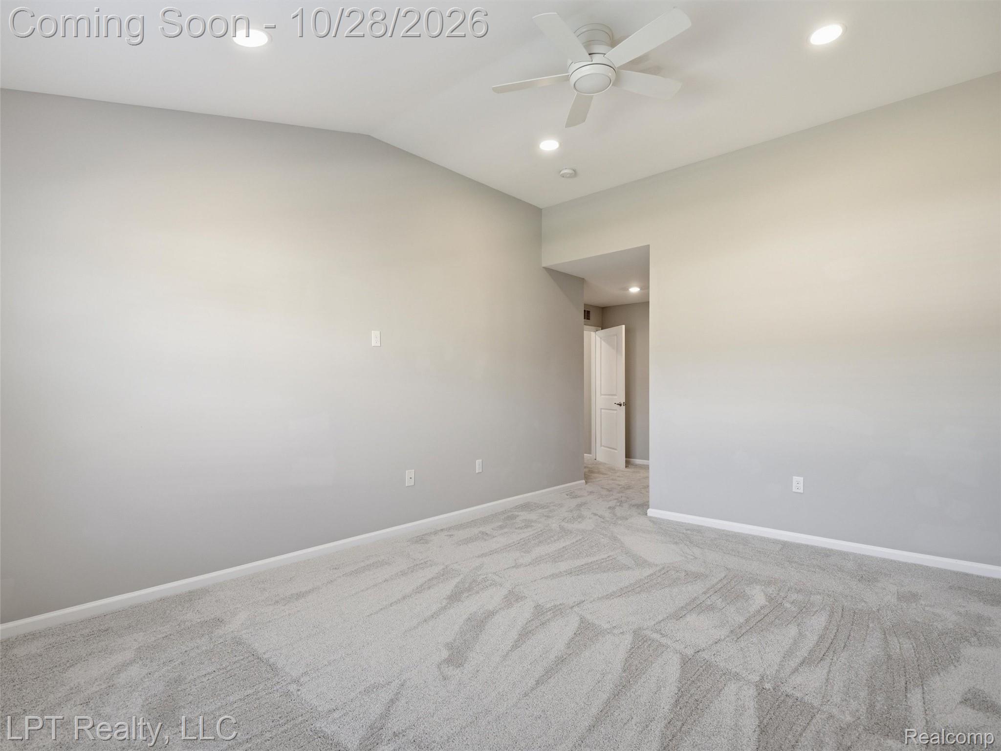 9925 Ridge Run St Property Photo 23